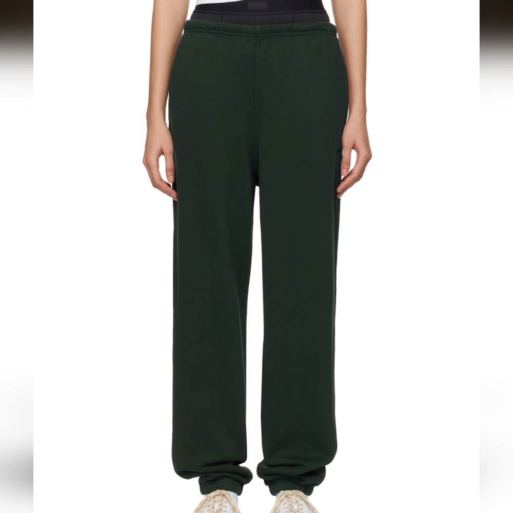 SKIMS Fleece Classic Jogger Pants - Picture 12 of 13